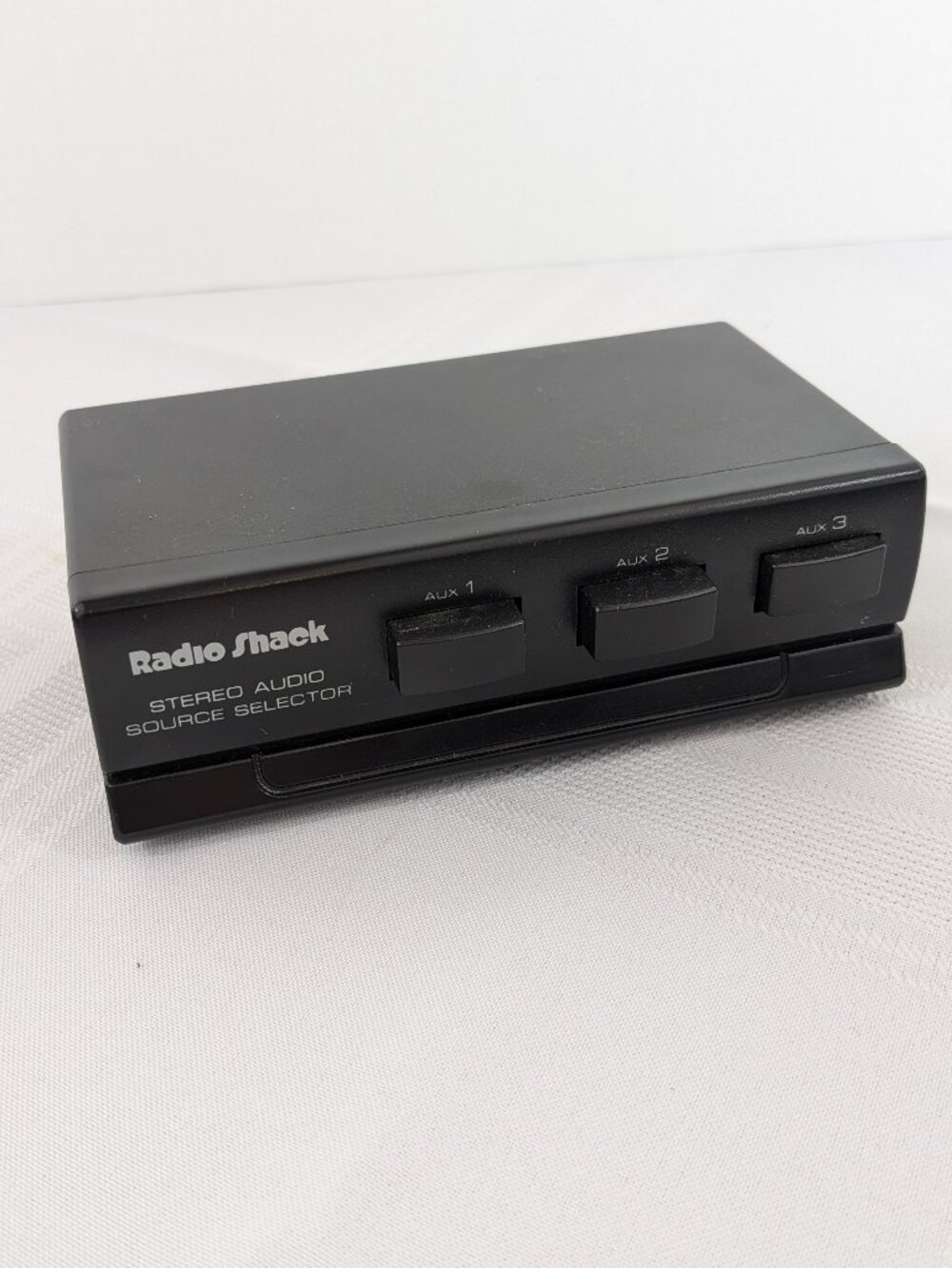 Radio Shack Audio Input Source Switcher Model 42-2112